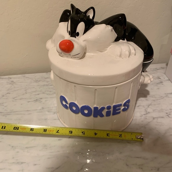 Rare NEW 1994 Sylvester Cookie jar collectible - Picture 9 of 10